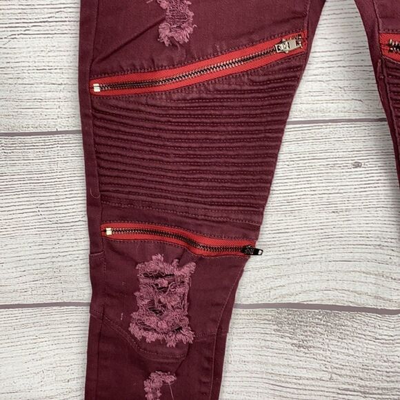 NWT Tomomi Tso  Slim fit distressed Jeans - Picture 4 of 14